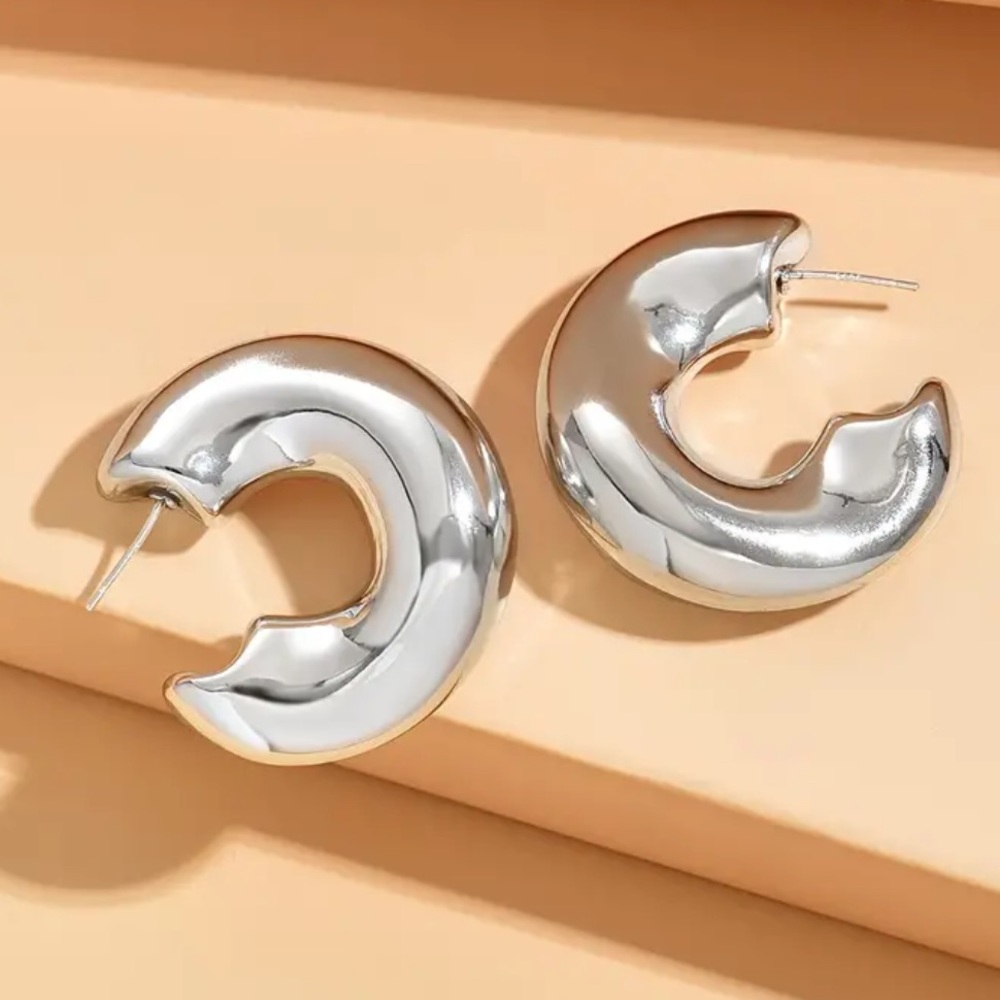 Silver Wavy Bubble Hoop Earrings